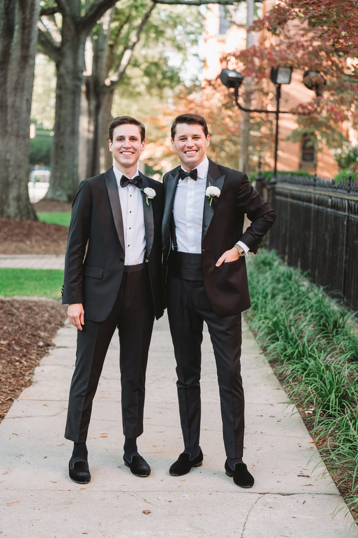 Wedding Style: The Magic of Custom Wedding Suits and Custom Tuxedos from OMJ